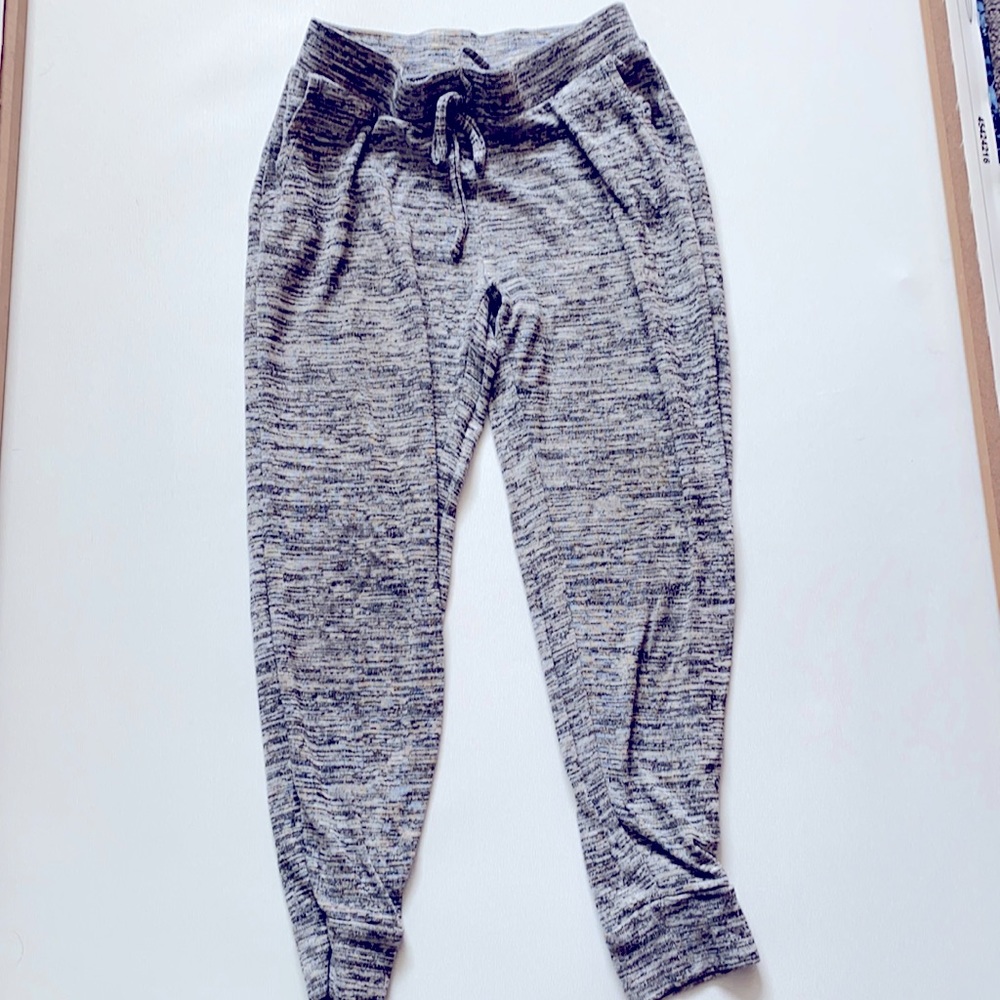 Girls joggers